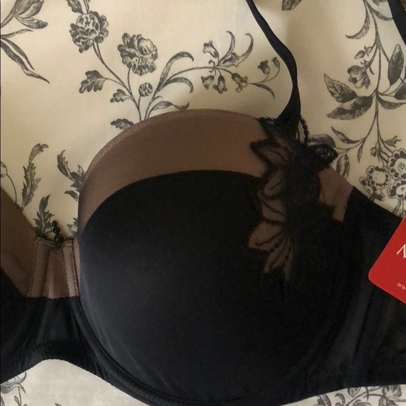 Bra - Picture 2 of 3